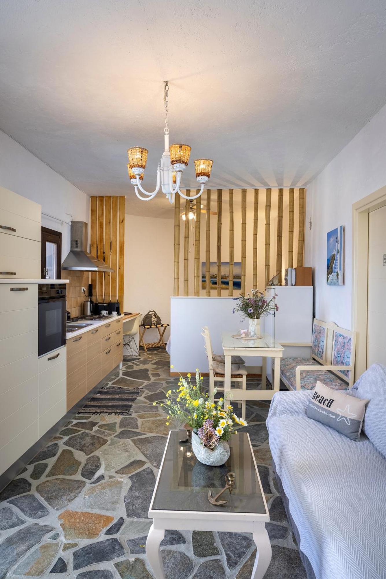 Aegean View - Seaside Apartment In Syros อาโซลิมโนส ภายนอก รูปภาพ
